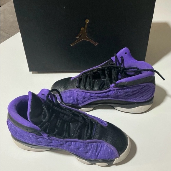 Jordan Kids Shoes Black and Purple - Picture 4 of 11